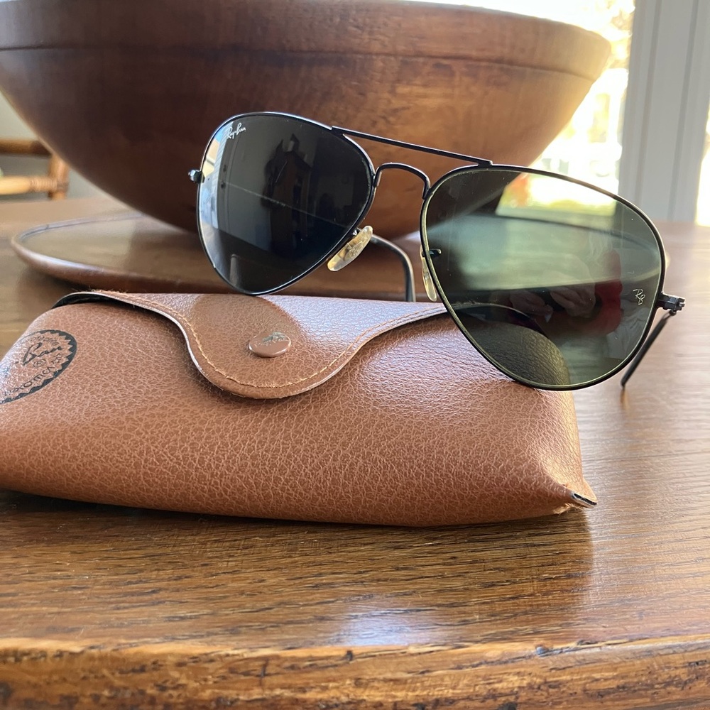 EUC Ray Bans Aviators